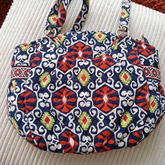 Vera Bradley Tote - Sun Valley Retired  -Also Have The Wallet. See Other Listing - Picture 1 of 5